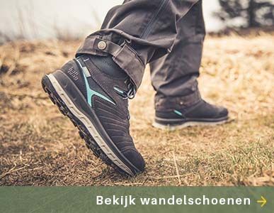 https://www.soellaart.nl/nl/schoenen/?productgroep=Sandaal%3BSlipper&winkelvoorraad=Ja