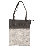 Black /  Pixel Offwhite