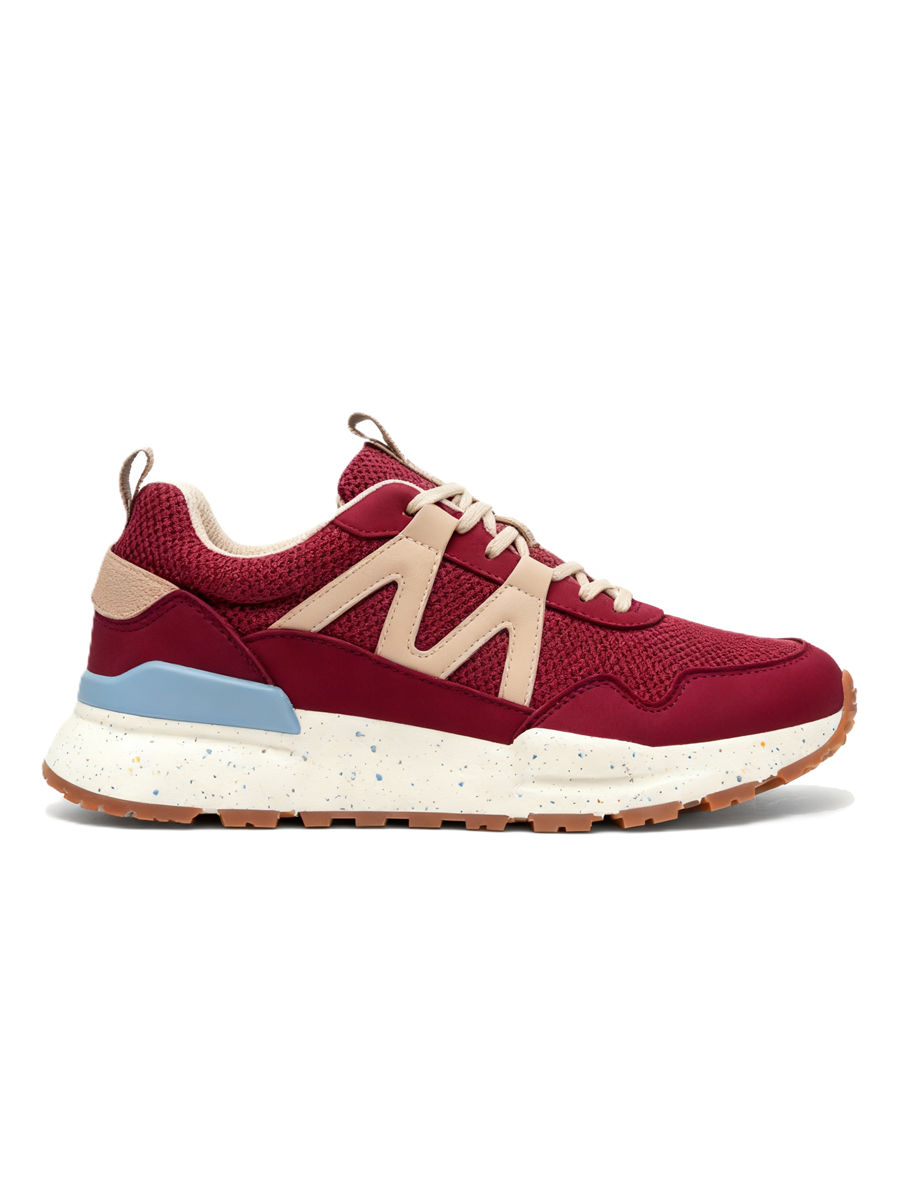 Terra Trail Sneaker
