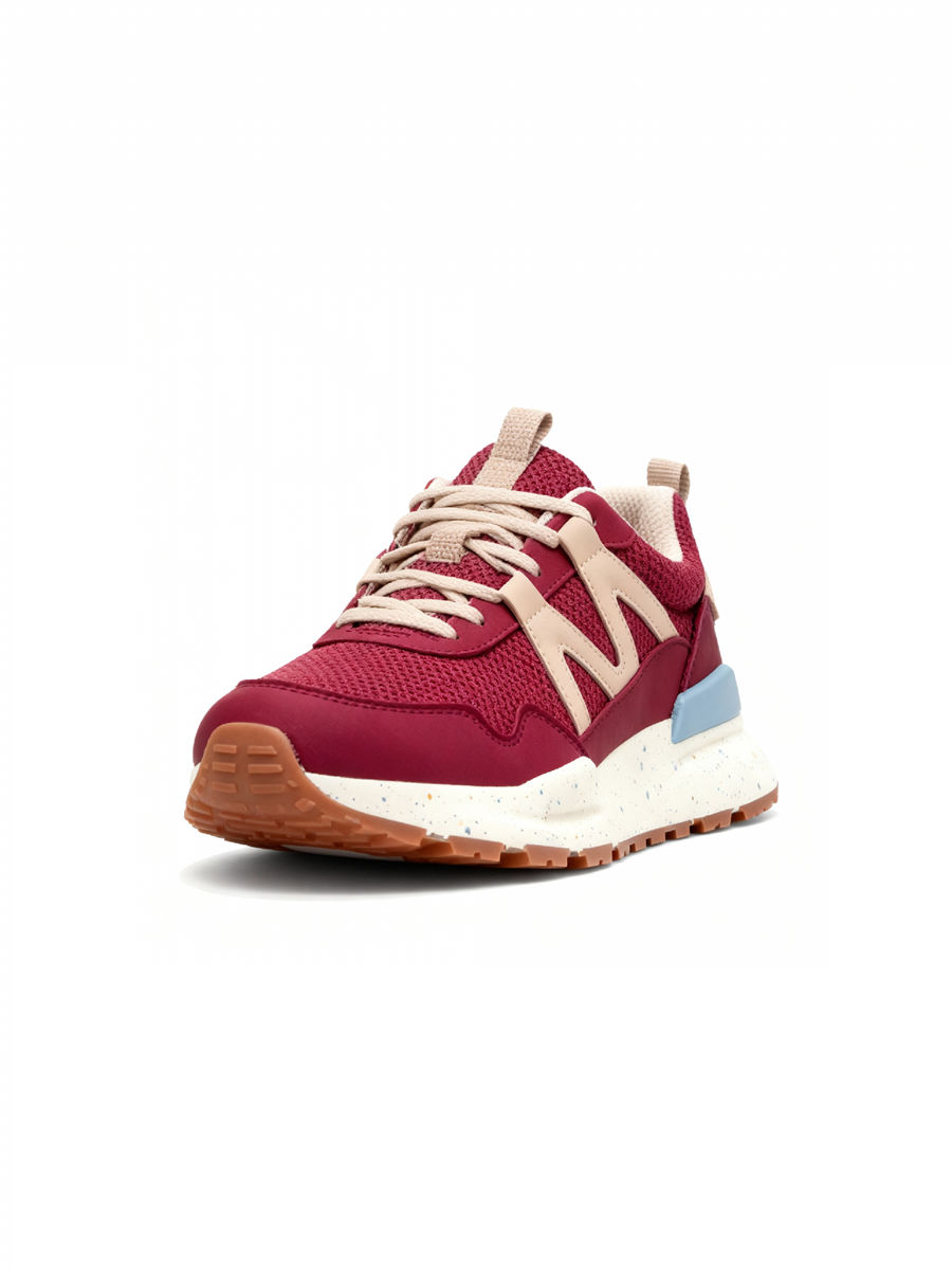 Terra Trail Sneaker