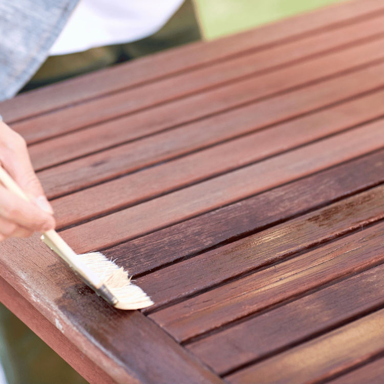 Hout beschermen tegen vocht: dit werkt wel en dit niet