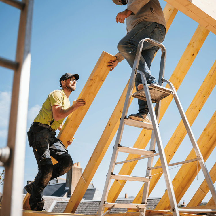 Vurenhout gebruiken in constructie en afbouw: praktische tips voor een stabiel resultaat